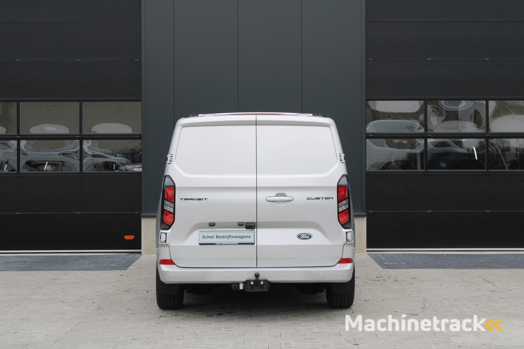 Ford Transit Custom 320 2.0 TDCI L2H1 Limited 170pk - 5 jaar Garantie - 2x Schuif - Stoel/Stuurverwarming - ACC - Sidebars - AGR Stoel -  Opvouwbare dakdrager - Rijklaar