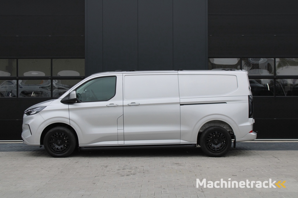Ford Transit Custom 320 2.0 TDCI L2H1 Limited 170pk - 5 jaar Garantie - 2x Schuif - Stoel/Stuurverwarming - ACC - Sidebars - AGR Stoel -  Opvouwbare dakdrager - Rijklaar