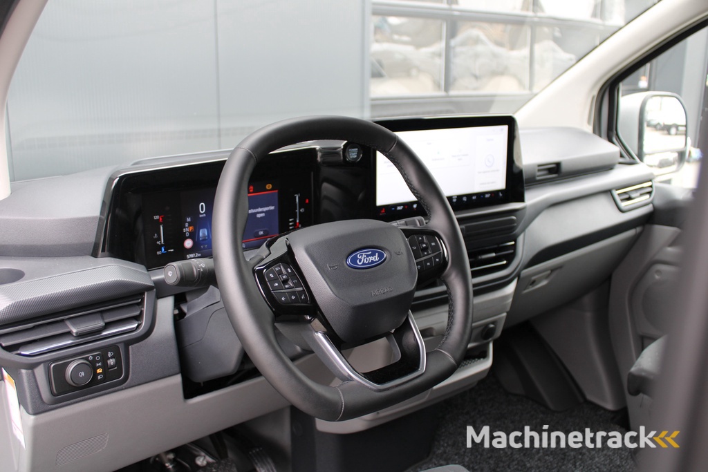 Ford Transit Custom 320 2.0 TDCI L2H1 Limited 170pk - 5 jaar Garantie - 2x Schuif - Stoel/Stuurverwarming - ACC - Sidebars - AGR Stoel -  Opvouwbare dakdrager - Rijklaar