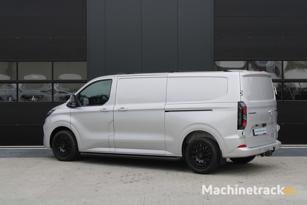 Ford Transit Custom 320 2.0 TDCI L2H1 Limited 170pk - 5 jaar Garantie - 2x Schuif - Stoel/Stuurverwarming - ACC - Sidebars - AGR Stoel -  Opvouwbare dakdrager - Rijklaar