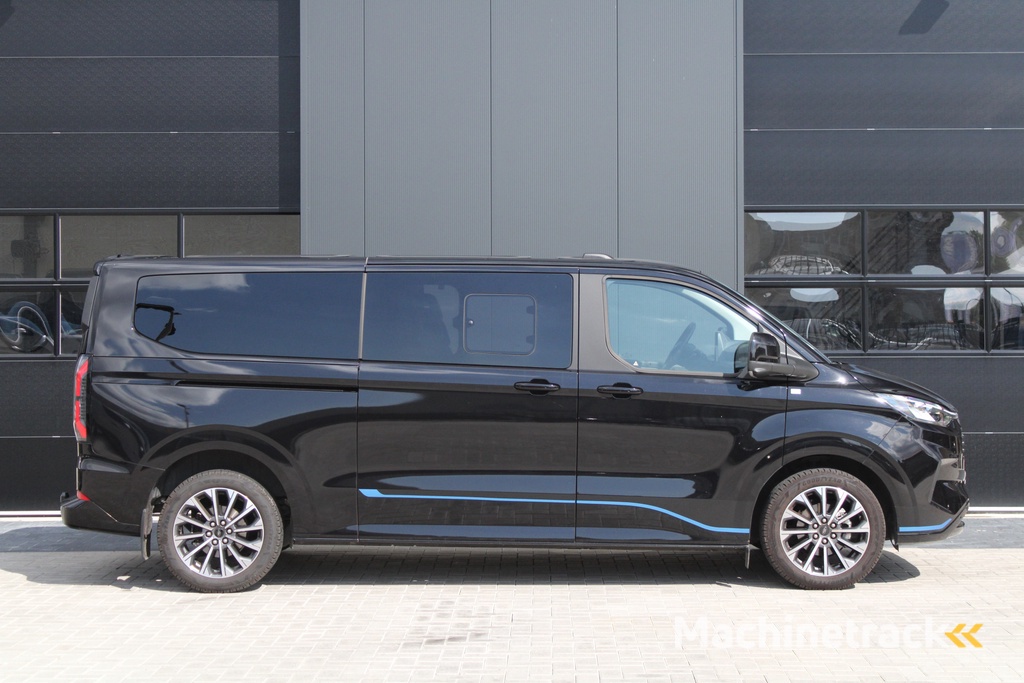 Ford Tourneo Custom 320 2.0 TDCI L2H1 Titanium X DC 170pk -  Adaptive Cruise - LED - Blind Spot - Leder - Navigatie - 360 Camera - Trekhaak - Rijklaar