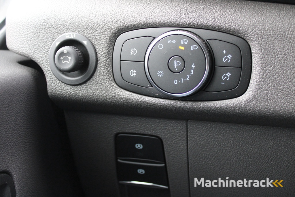 Ford Transit 350 2.0 TDCI L3H2 Limited Raptor 165pk - LUCHTVERING - ACC - Blind Spot - 360 camera - Raptor Grill - Stoel-Stuurverwarming - Trekhaak - Rijklaar