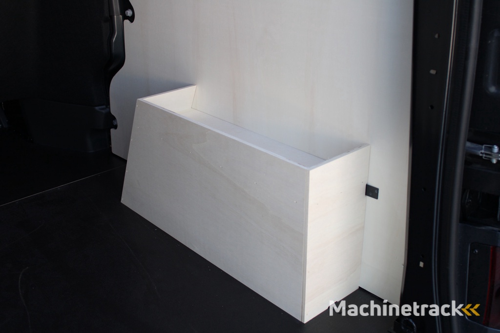 Renault Trafic 2.0 Blue dCi 170pk T29 L2H1 Extra DC - 2x Schuifdeur - Carplay - LED - Blind Spot - Navigatie - Camera - Trekhaak - Stoelverwarming - Rijklaar