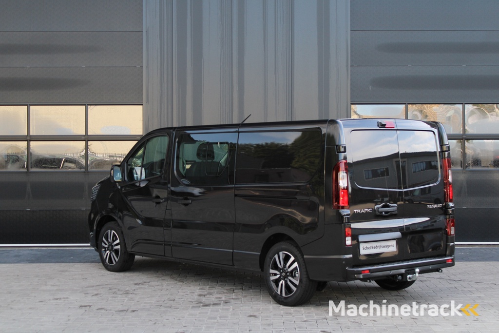 Renault Trafic 2.0 Blue dCi 170pk T29 L2H1 Extra DC - 2x Schuifdeur - Carplay - LED - Blind Spot - Navigatie - Camera - Trekhaak - Stoelverwarming - Rijklaar