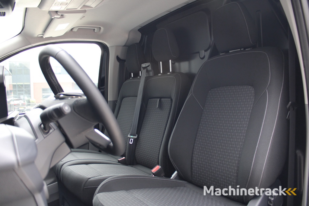 Ford Transit Custom 320 2.0 TDCI L2H1 Trend 170pk - 4x4 AWD - 18'' - Spoiler pack - 2x Schuifdeur - Adaptive Cruise  - Blind spot - Stoelverwarming - All In - Rijklaar