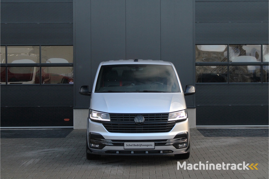Volkswagen Transporter 2.0 TDI L2H1 28 Bulli 150pk - 20 Inch - Camera - Trekhaak - Leder - ACC - LED - Rijklaar