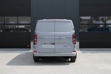 Minituur van Ford Transit Custom 320 2.0 TDCI L2H1 Limited 150pk - 2x Schuifdeur - Adaptive Cruise - Verwarmd stuur - Blind spot - Navigatie - Camera - Draadloos laden - Rijklaar
