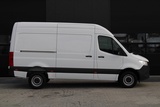 Miniaturansicht von Mercedes-Benz Sprinter 317CDI L2H2 Pro  - Mbux 10 - Airco - Camera - Bind spot - Cruise - Rijklaar
