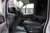 Miniaturansicht von Volkswagen Crafter 30 2.0 TDI L3H3 140pk - Navigatie - DAB - Geveerde Stoel - Camera - Carplay - Rijklaar