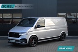 Minituur van Volkswagen Transporter 2.0 TDI L2H1 28 Bulli 150pk - 20 Inch - Camera - Trekhaak - Leder - ACC - LED - Rijklaar