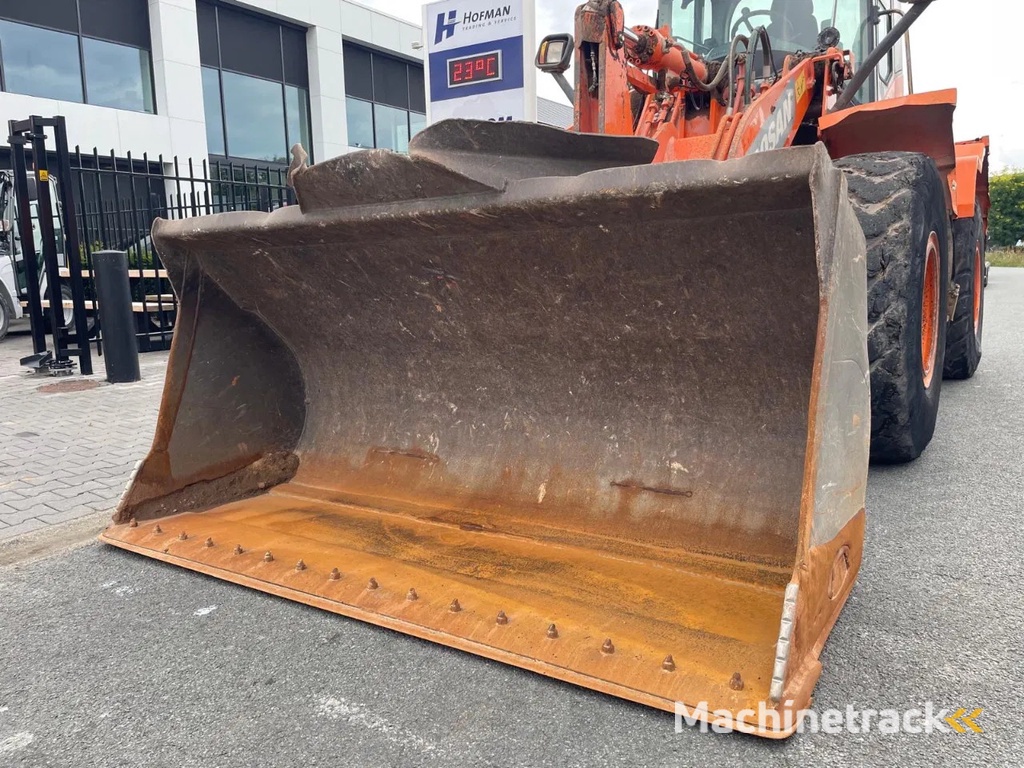 Doosan DL200-3 | A/C