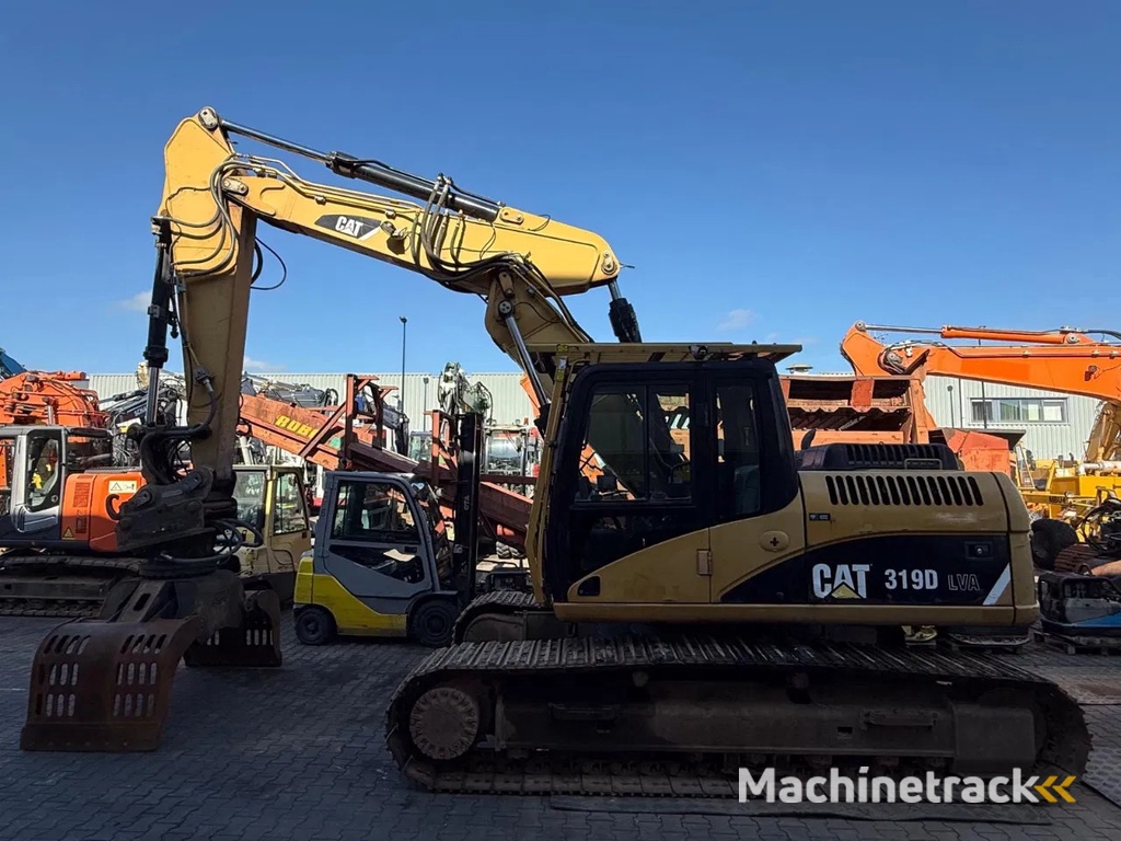 Caterpillar 319D
