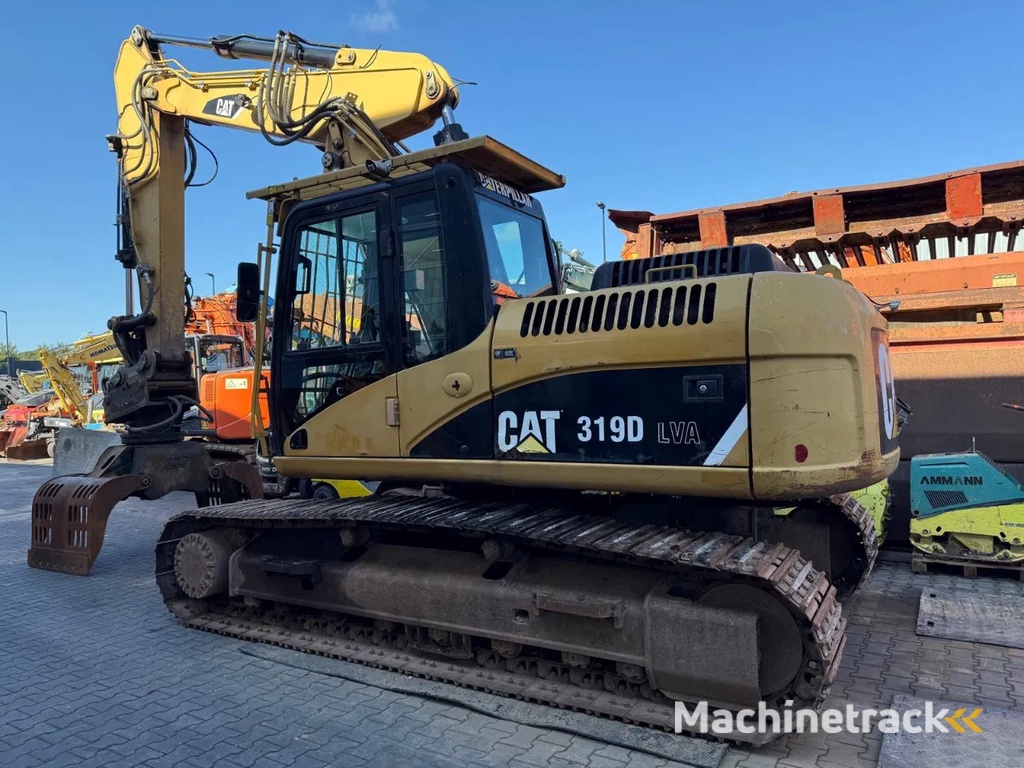 Caterpillar 319D