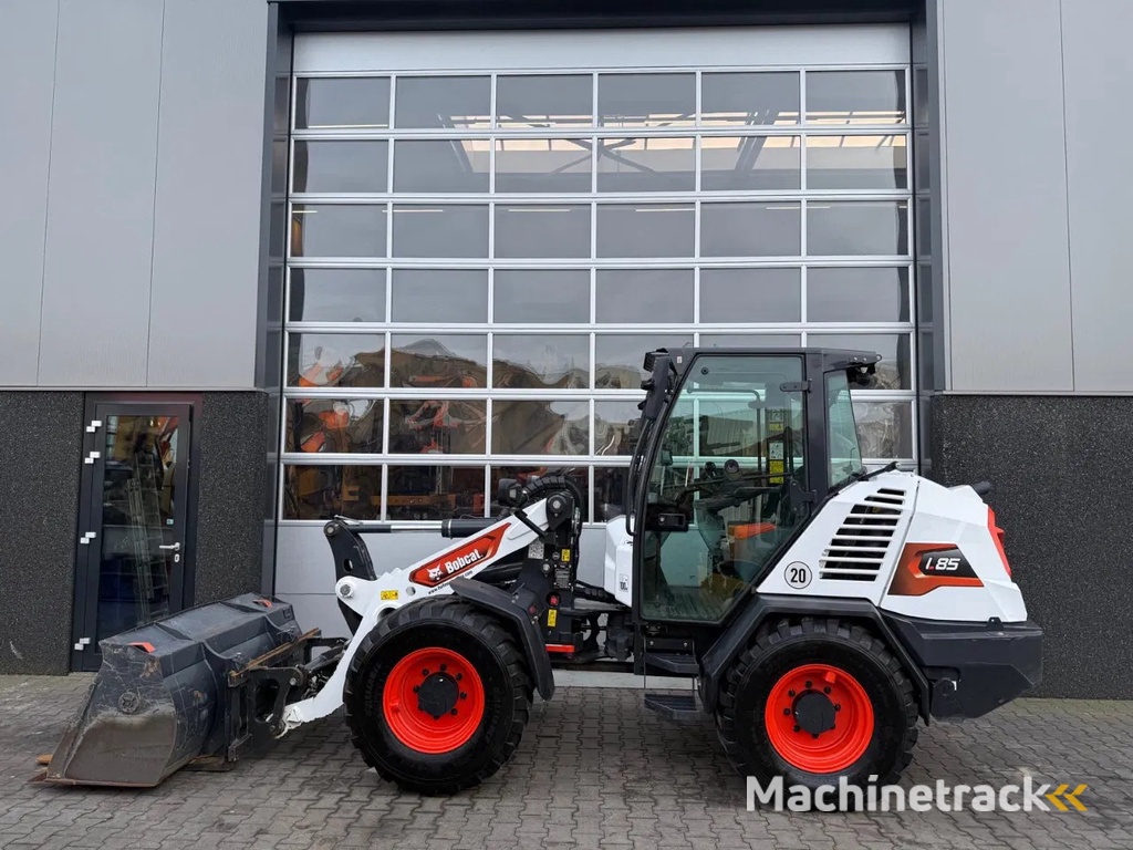 Bobcat L85 | A/C