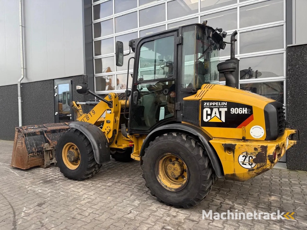Caterpillar 906H2
