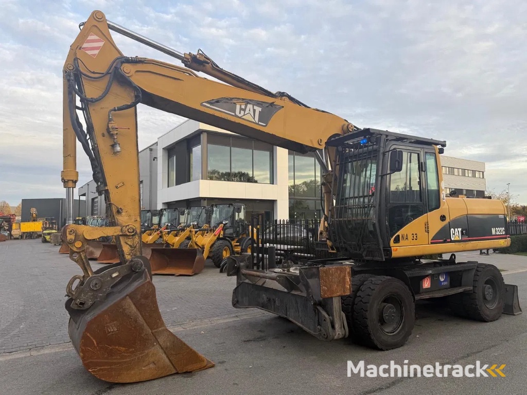Caterpillar M322C