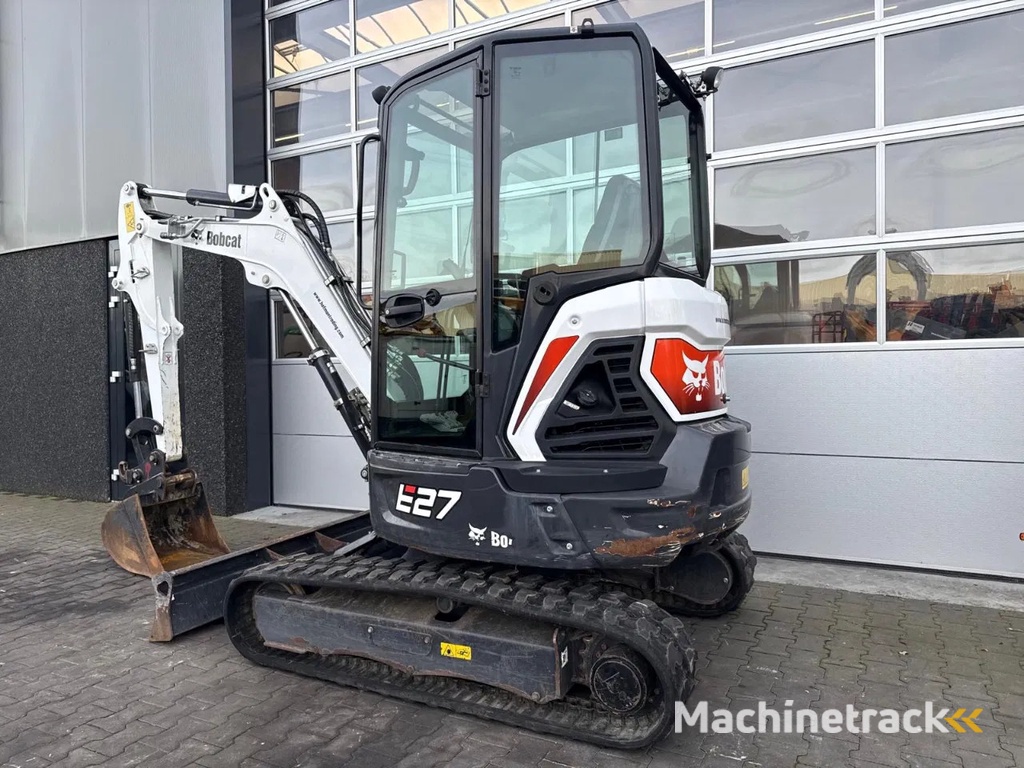 Bobcat E27