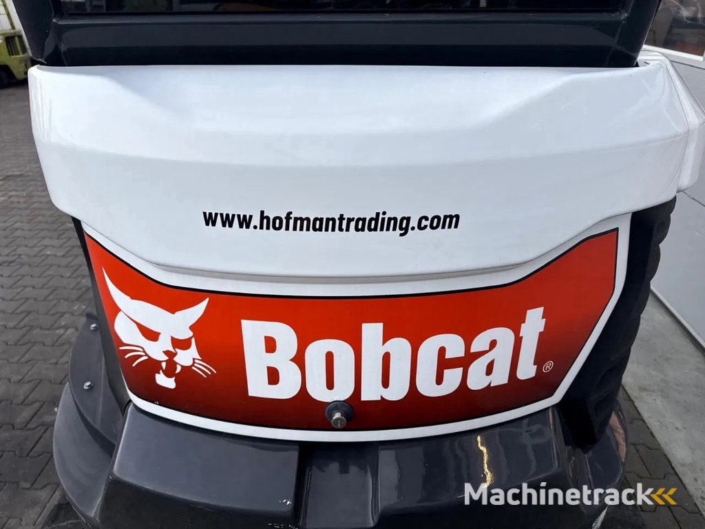 Bobcat E27