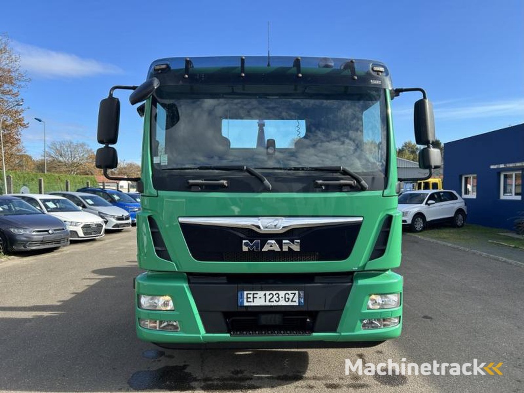 MAN TGM