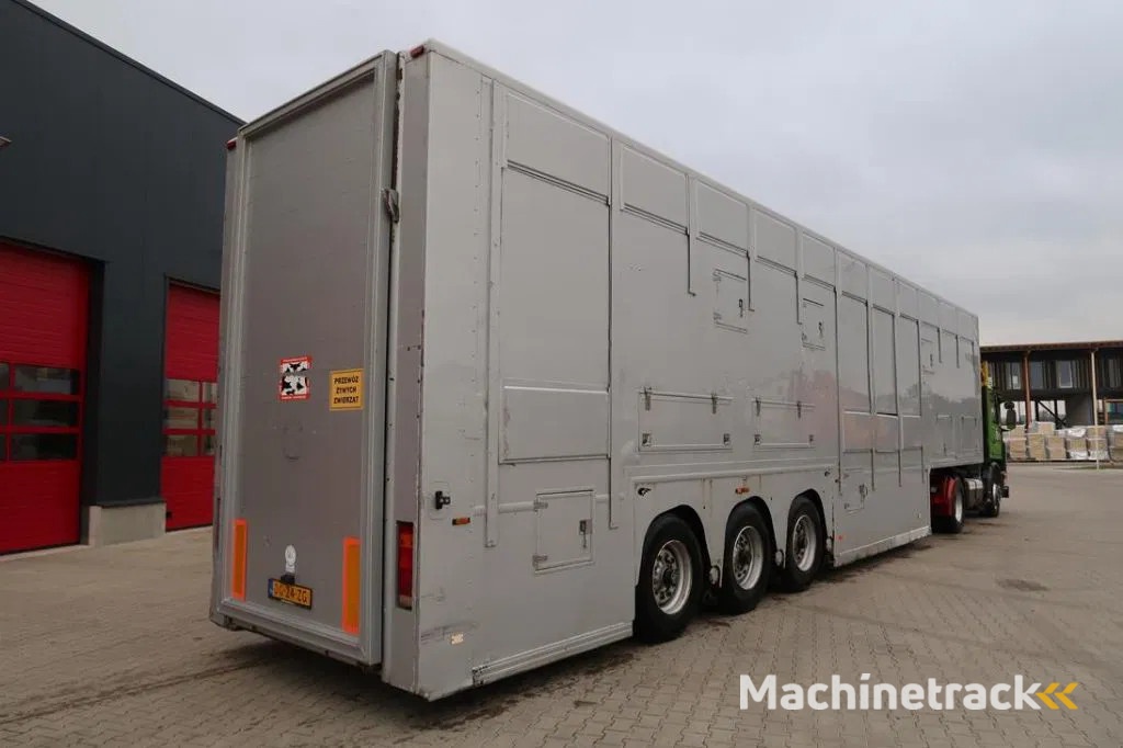 Burg O4/DA - 2002 - 2 floors - Livestock transporter