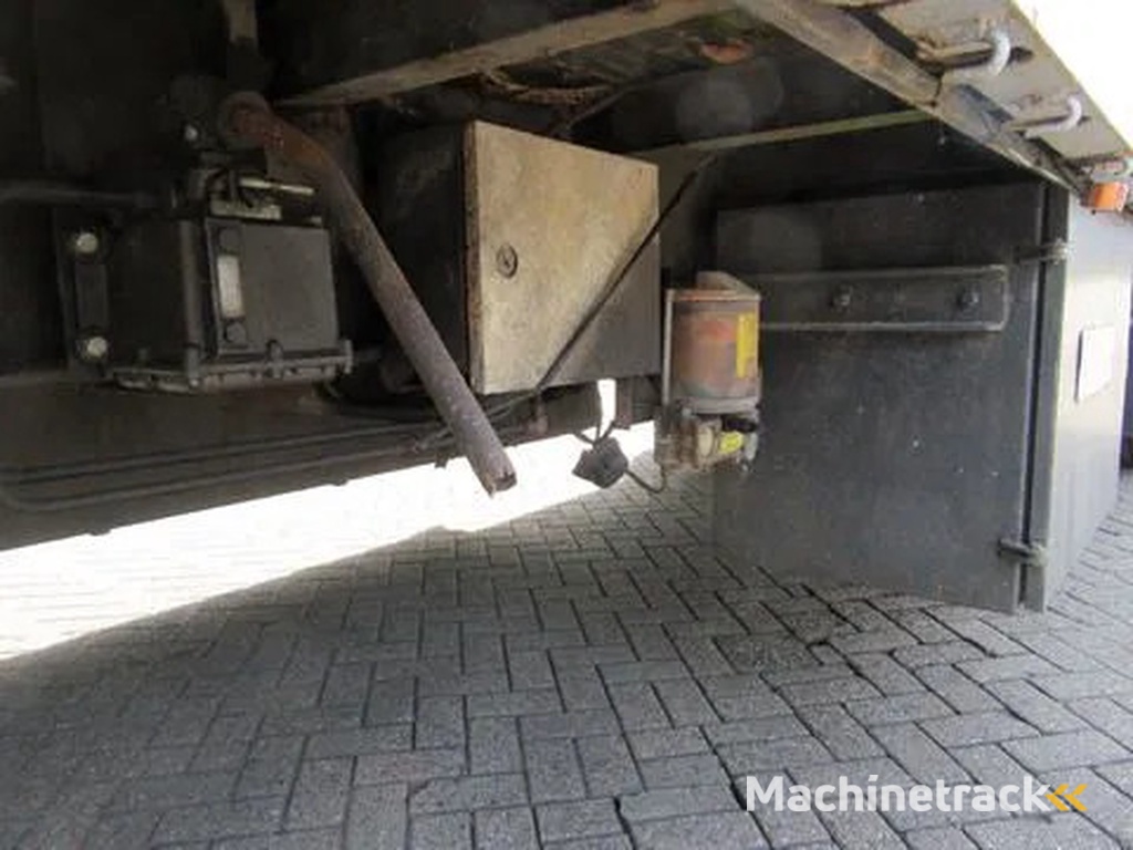 E.S.V.E O4/DA - E.S.V.E - 1989