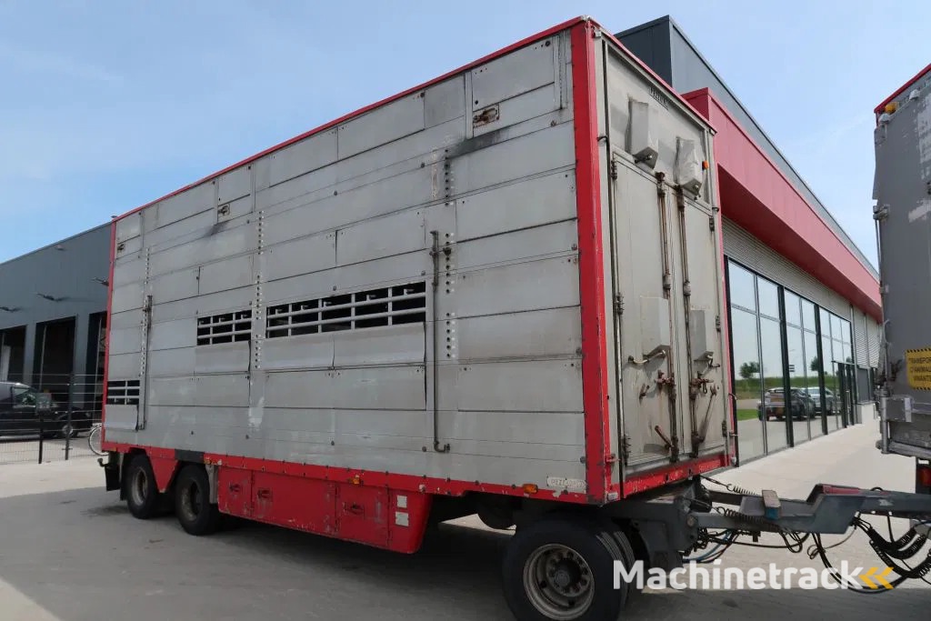 Pezzaioli RBA31 - 2002 - Livestock transport - 2 Floors