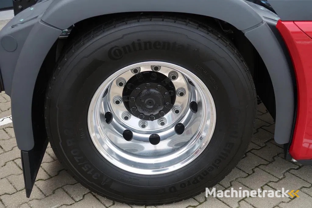 MAN TGX 18.560 MAN - 18.560 - D30 - ADR - Full air New! 75KM