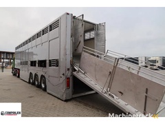 burg-o4-da---2002---2-floors---livestock-transporter