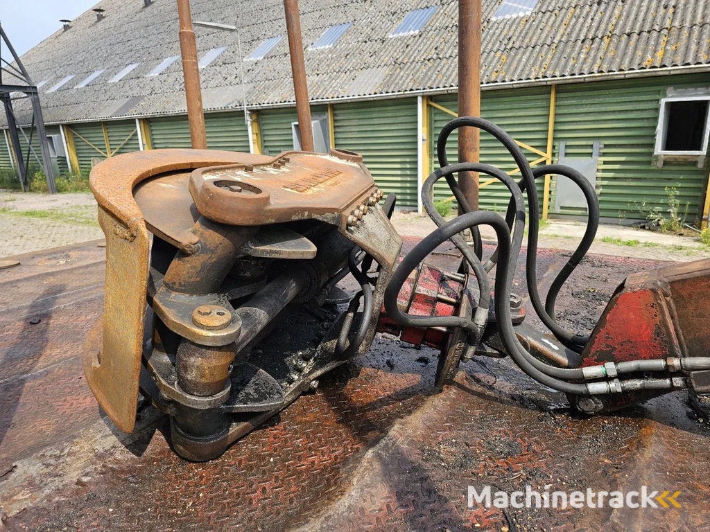 Doll 20T Crane - 6 meter extendable