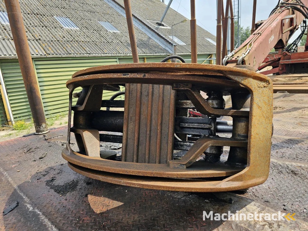 Doll 20T Crane - 6 meter extendable