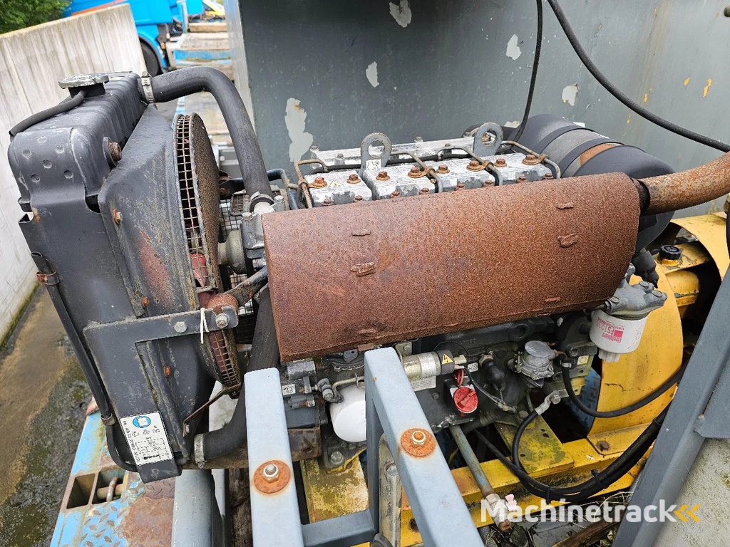 Lister Lister-Petter spuit - syringe