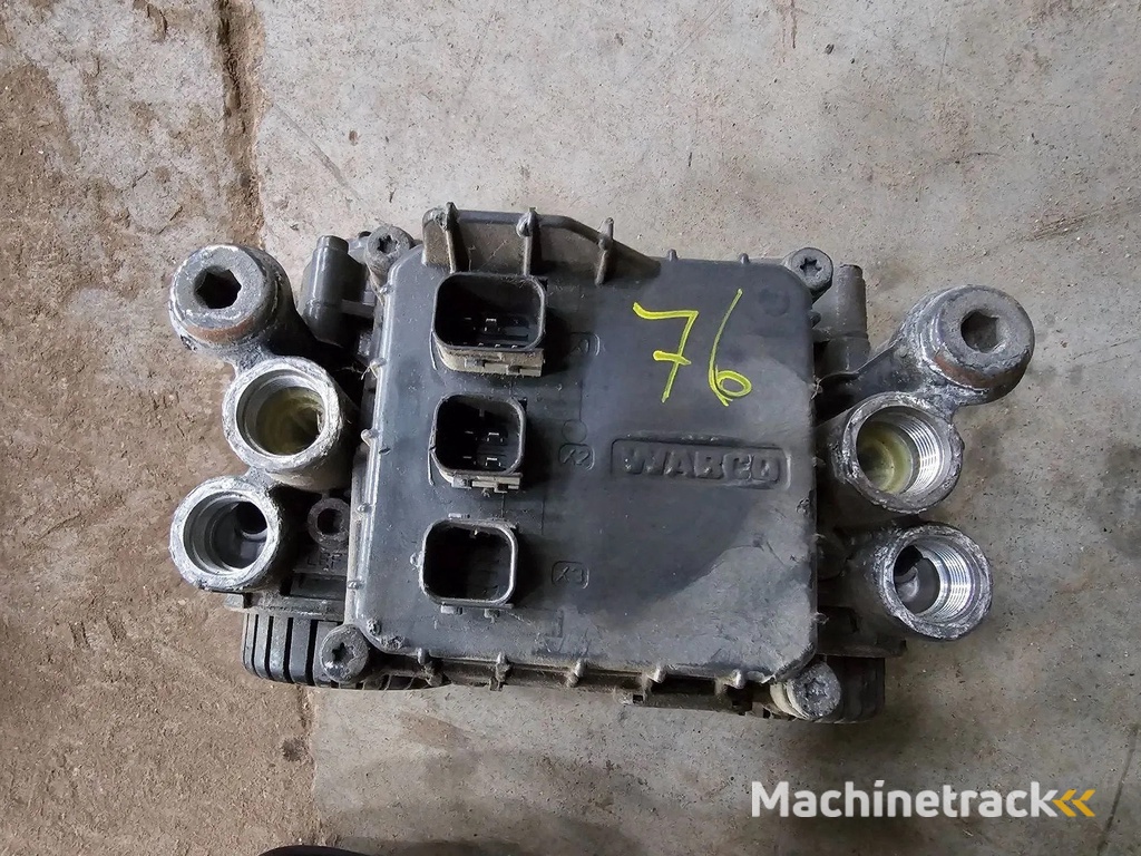 Wabco Ebs modulator DAF 1867002