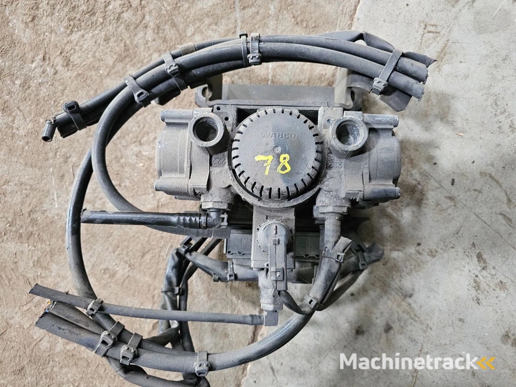 Wabco Mercedes Actros  Ebs modulator - A9304290040005