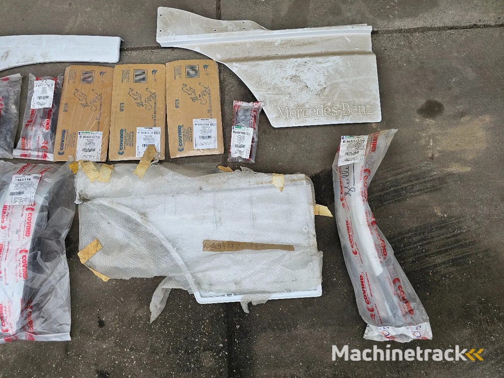 Covind Mercedes body part lot