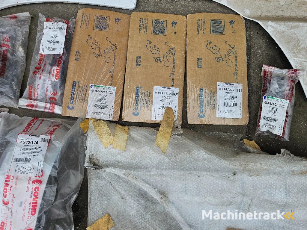 Covind Mercedes body part lot