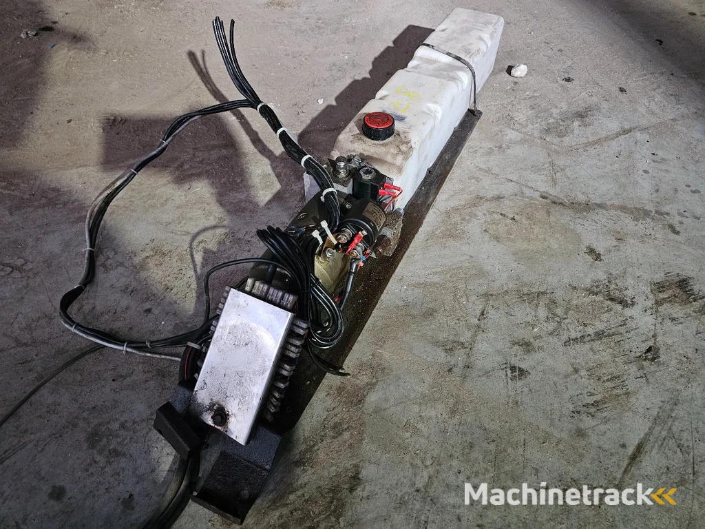 Iskra Hydroliek pomp 24V 2,2kw