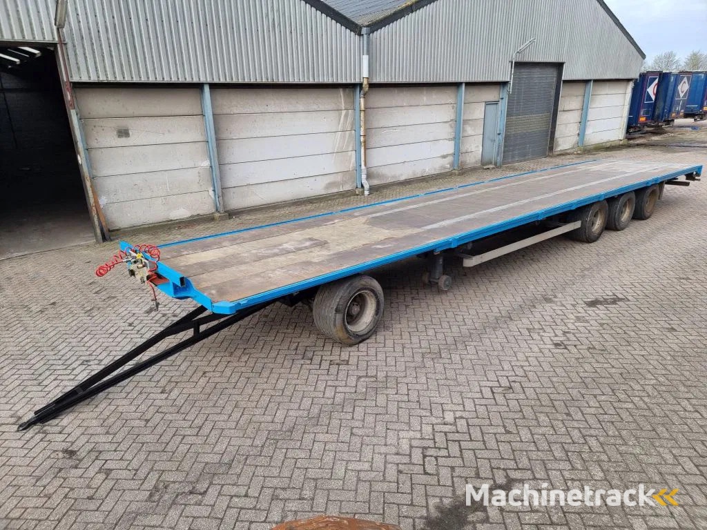 Van Hool 13.60 M LONG - 1 M HIGH - SUPER SINGLE TIRES - DRUM BRAKES