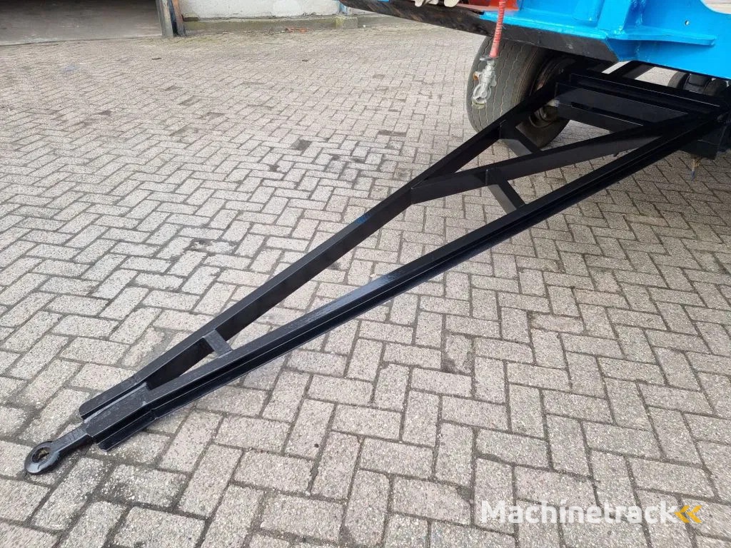 Van Hool 13.60 M LONG - 1 M HIGH - SUPER SINGLE TIRES - DRUM BRAKES