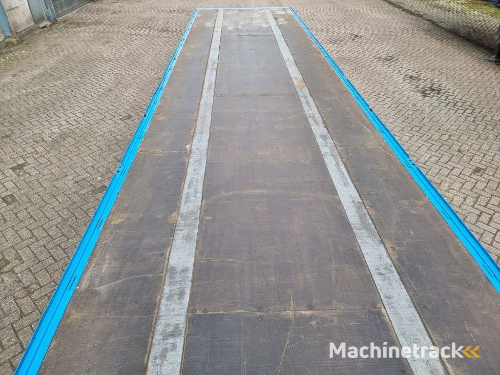 Van Hool 13.60 M LONG - 1 M HIGH - SUPER SINGLE TIRES - DRUM BRAKES