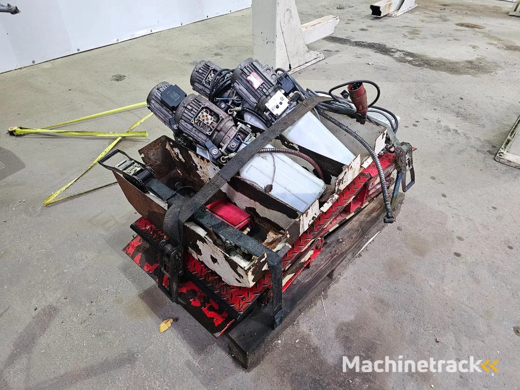 Stertil-Koni Ultra 4-koloms Hefbrug 17500KG