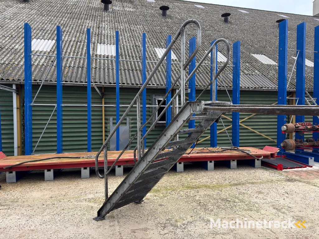 Diversen Steektrap 1.90 x 1.90