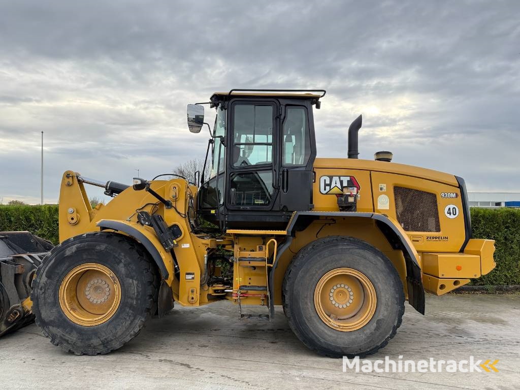 CAT 930 M