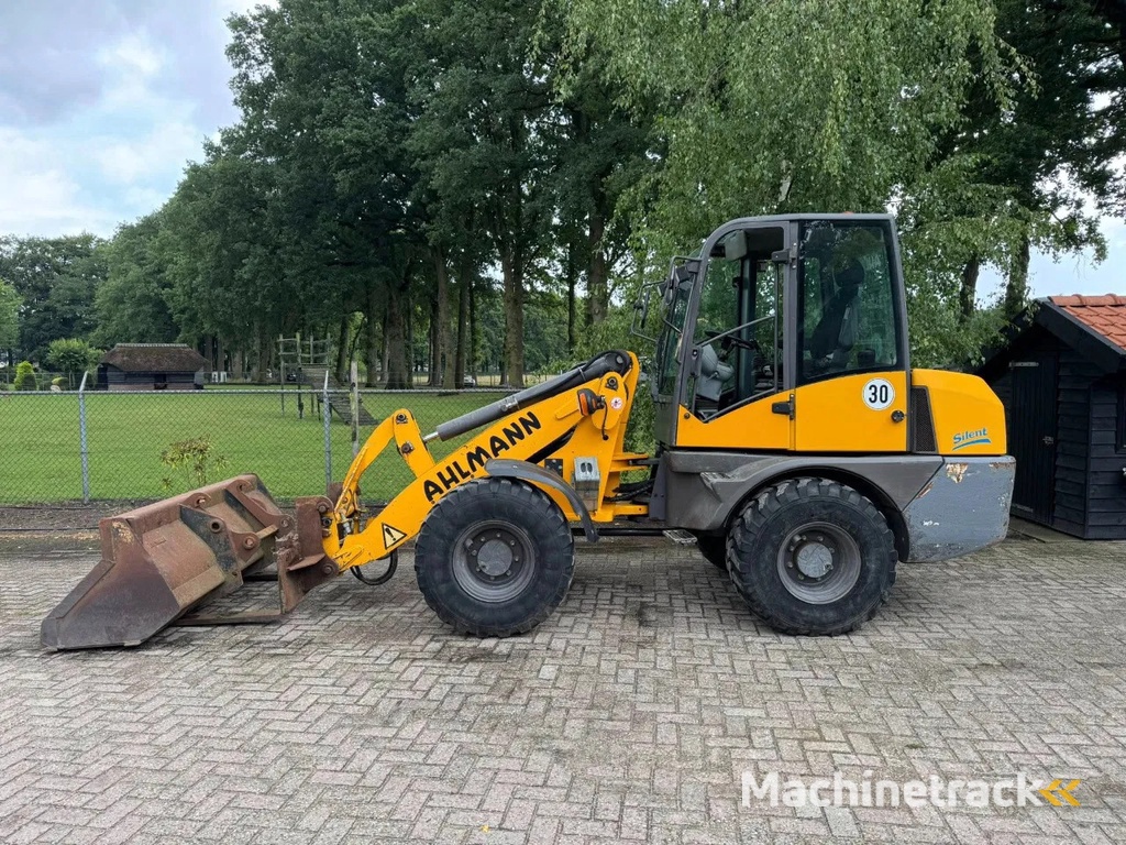 Ahlmann AL80 Shovel loader bak + vorken