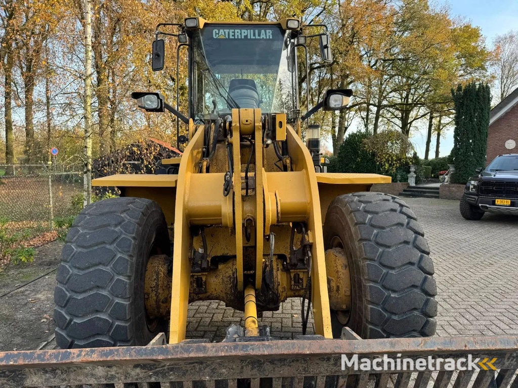 Caterpillar 938H Shovel loader