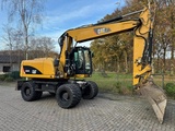 Minituur van Caterpillar M316D Mobiele graafmachine
