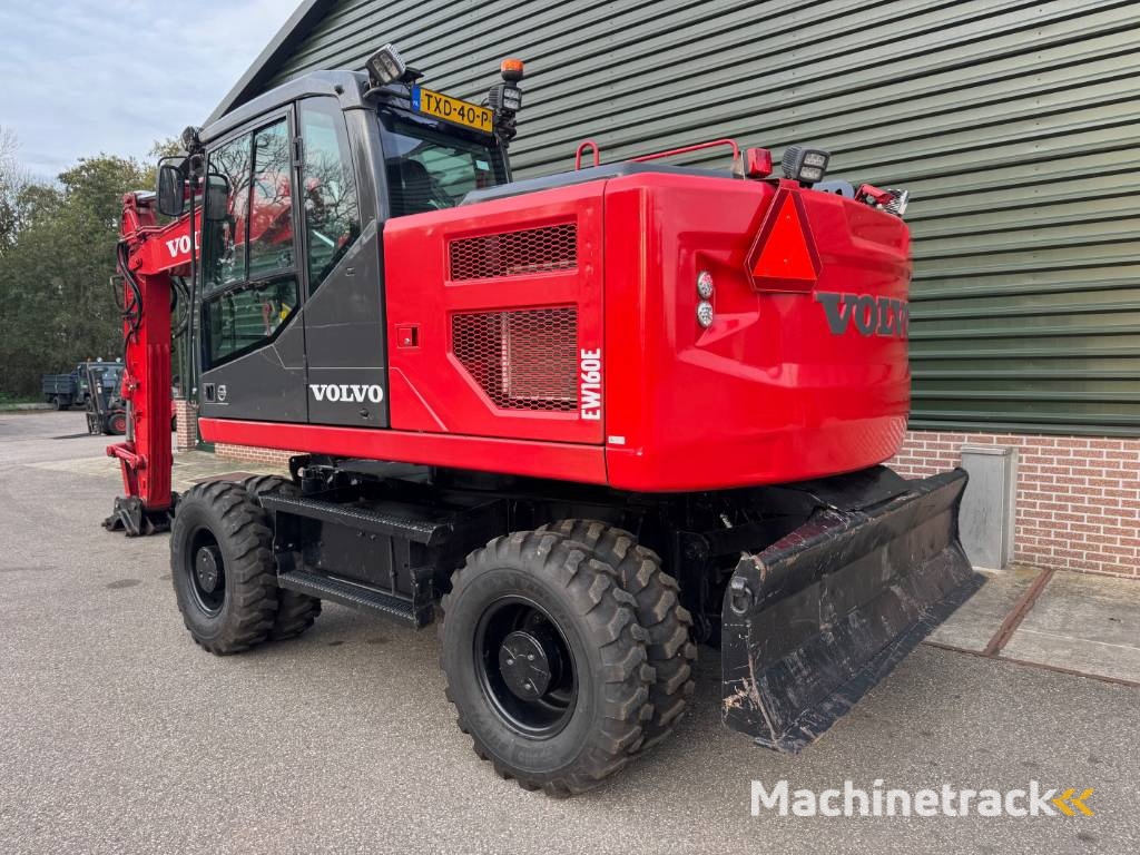 Volvo EW 160 E