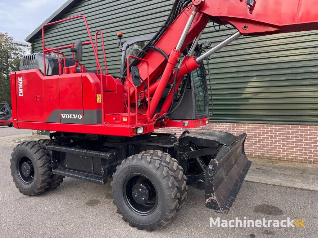 Volvo EW 160 E