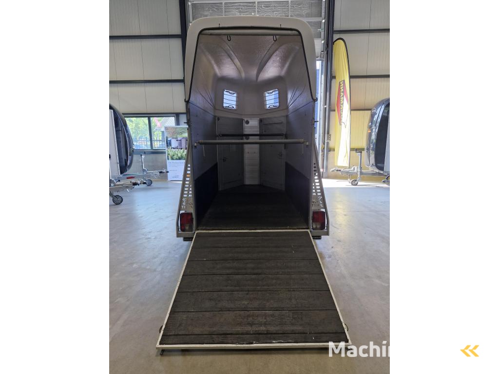 XX Trail Garnet Aluminium opbouw en vloer