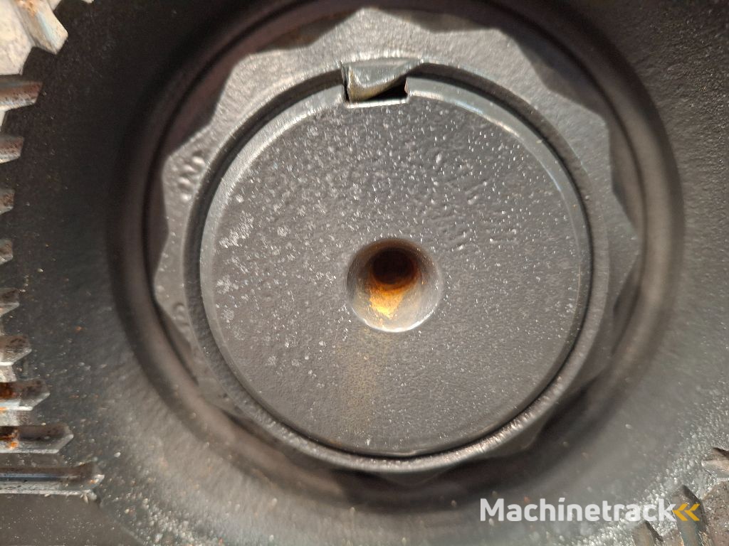 MERCEDES-BENZ R300P- 13 TON