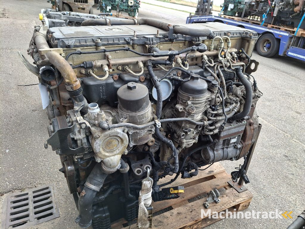 MERCEDES-BENZ OM471LA 420HP